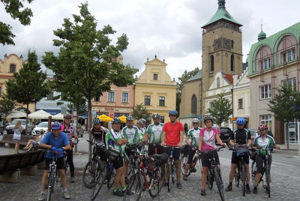 Téměř dvě stovky cyklistů ujely Křížem krážem Vysočinou na kole skoro 430 kilometrů